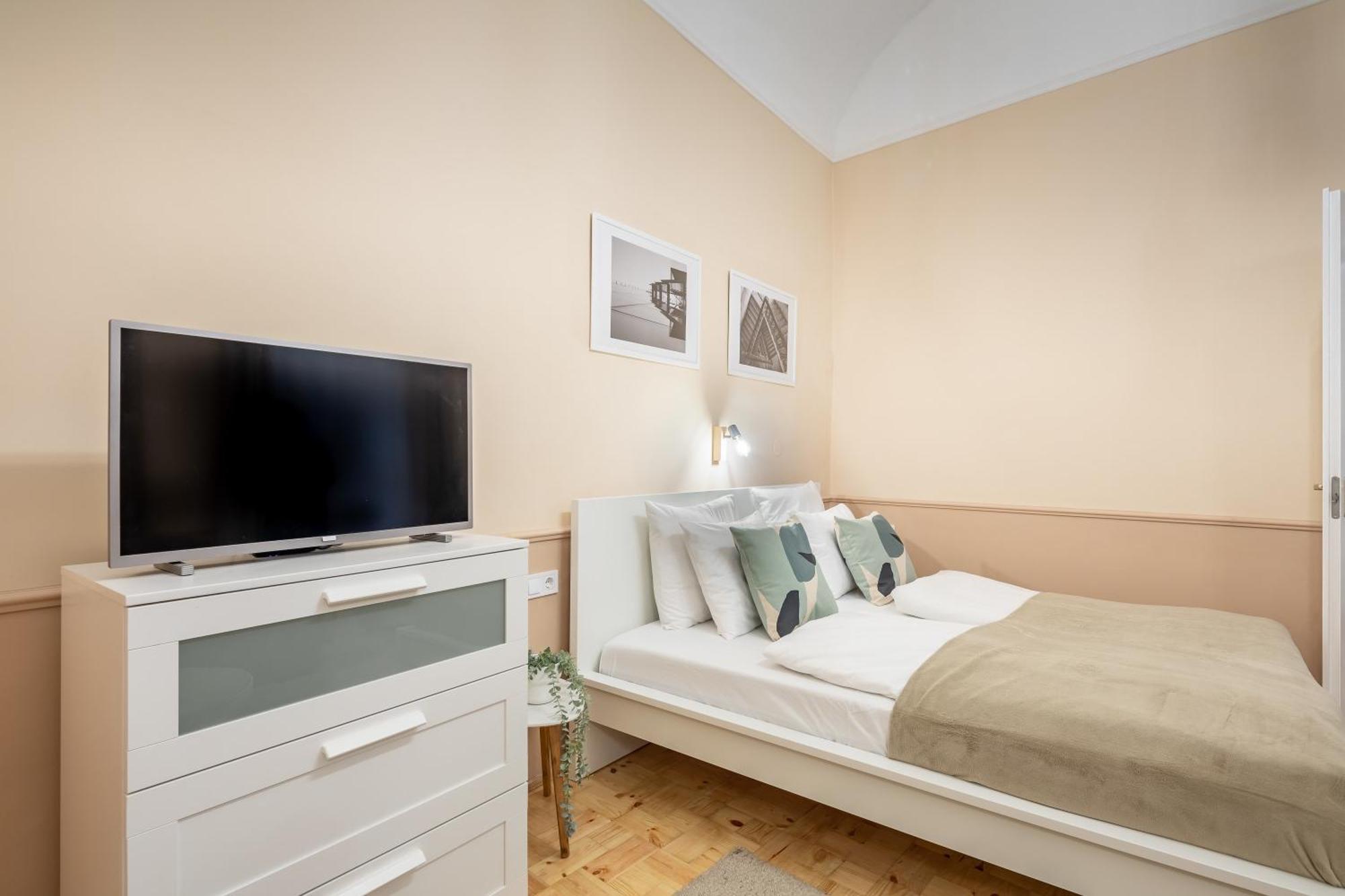 Excellent Location, Cozy Apartment بودابست المظهر الخارجي الصورة