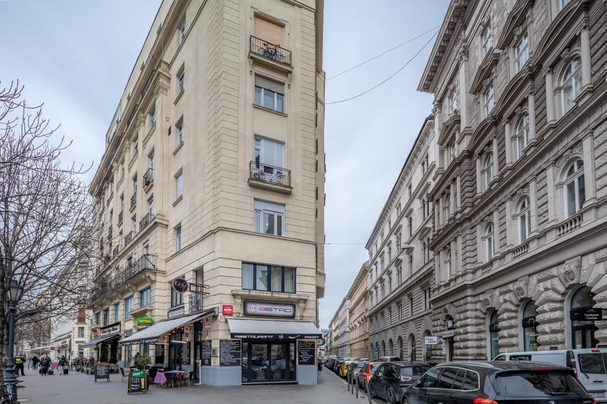 Excellent Location, Cozy Apartment بودابست المظهر الخارجي الصورة